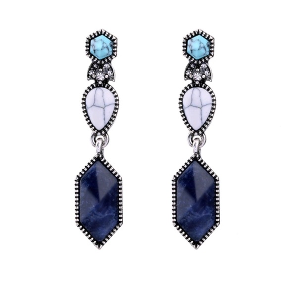Jewelry - Statement earrings
